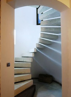 Фото винтовых лестниц (12)